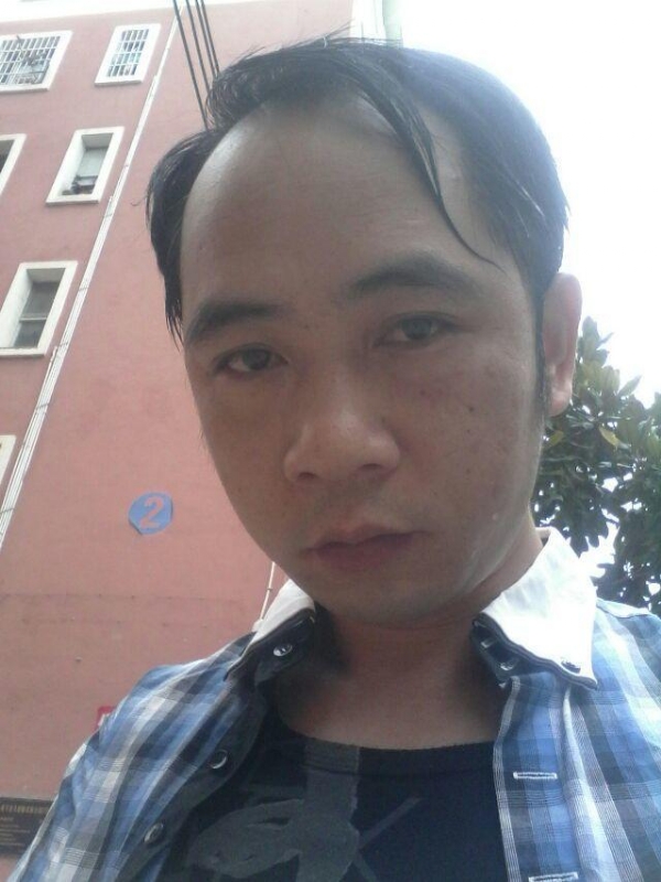 佰年孤独的第一张照片--黔东交友中心