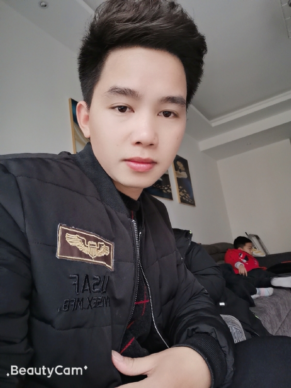 发发发的第一张照片--黔东交友中心